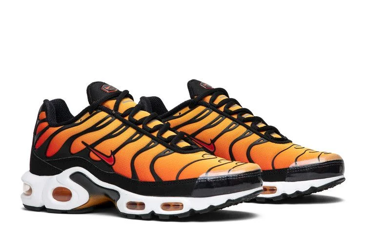 Krossovki-Nike-Air-Max-Plus-Sunset-7