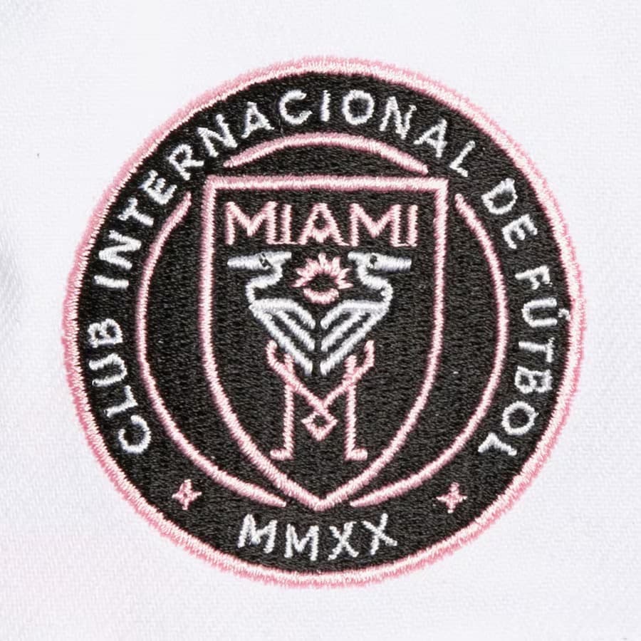 Бейсболка Mitchell & Ness White Inter Miami CF Pro Crown Snapback Hat