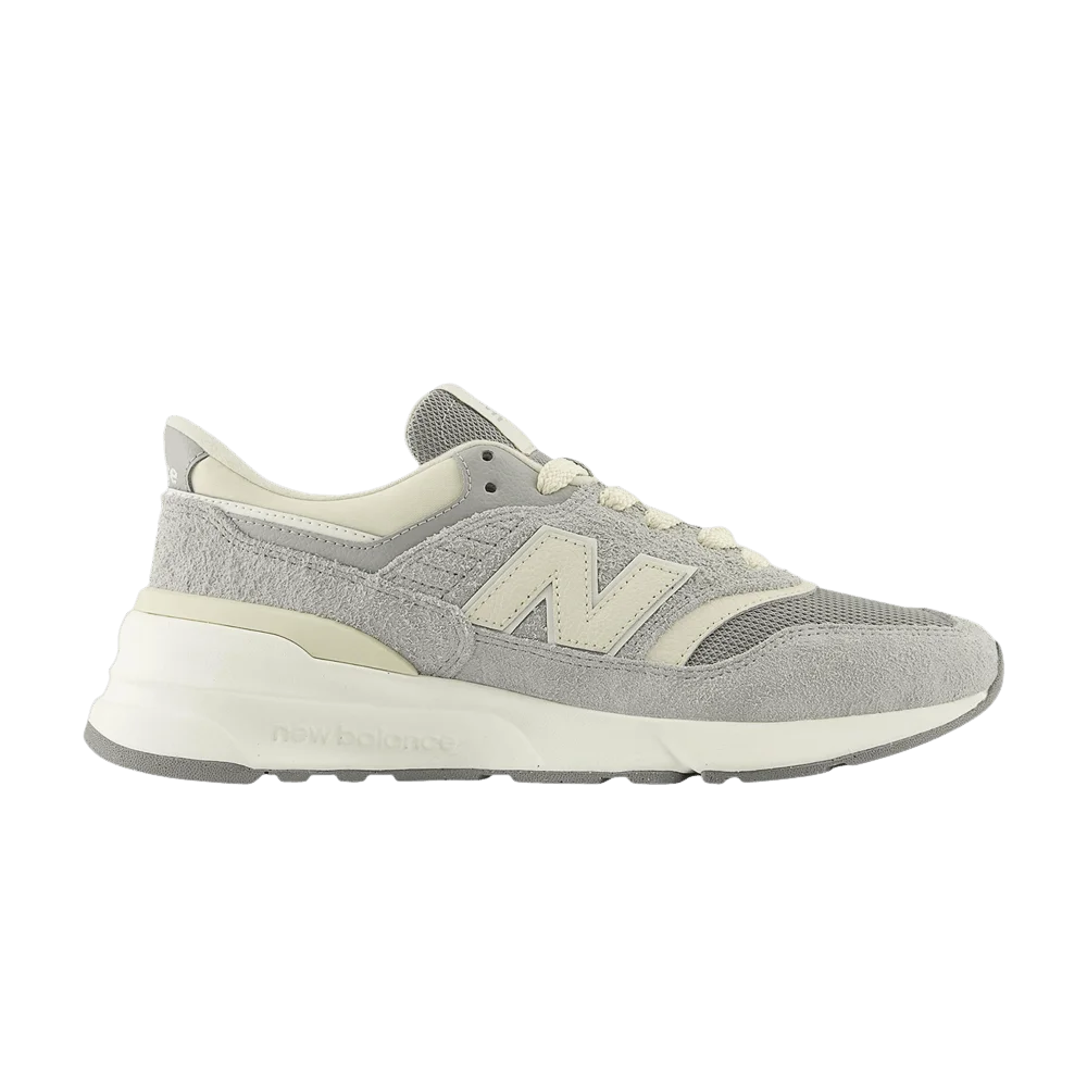Krossovki-New-Balance-997R-Concrete-Linen