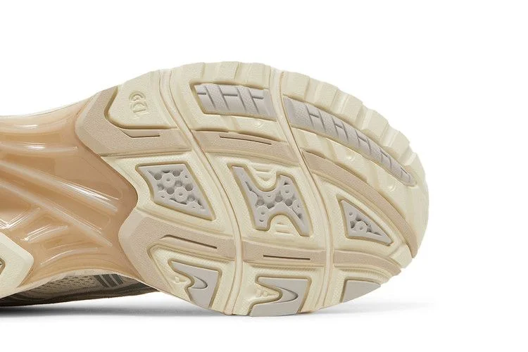 Кроссовки Asics Gel Kayano 14 'Birch Clay Grey'