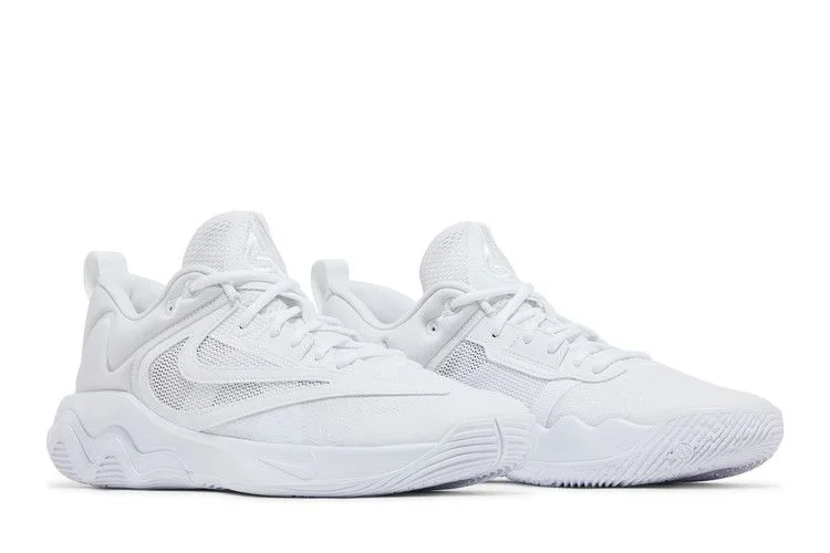 Krossovki-Nike-Giannis-Immortality-3-Triple-White-7