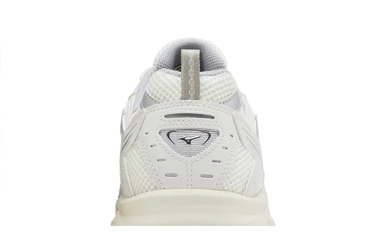 Кроссовки Mizuno MXR 'Snow White Harbor Mist'