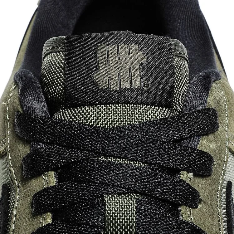 Krossovki-Undefeated-x-Nike-Air-Force-1-Low-SP-Ballistic-8