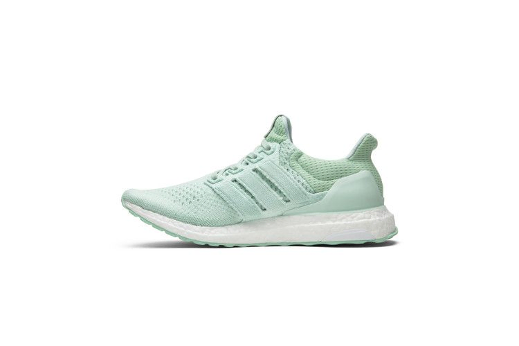 Кроссовки Naked x adidas UltraBoost 1.0 'Waves'