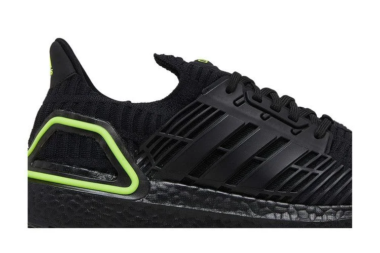 Krossovki-adidas-UltraBoost-CC_1-DNA-Black-Solar-Yellow-1