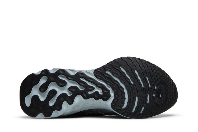 react-infinity-run-flyknit-iron-grey-cd4371-015_03