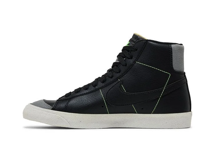 Krossovki-Nike-Blazer-Mid-77-Vintage-Recycled-Wool-Pack-Black-Electric-Green-2