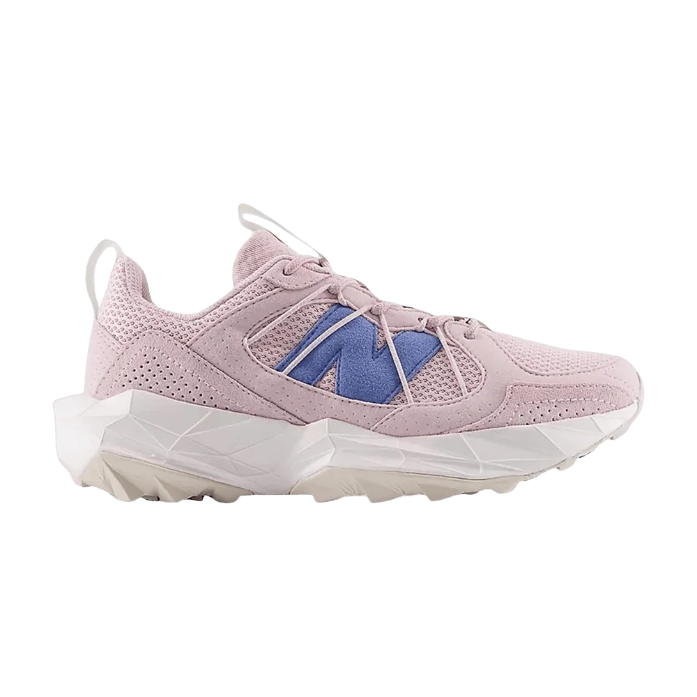 Krossovki-New-Balance-Wmns-Tektrel-Fairweather-Blue
