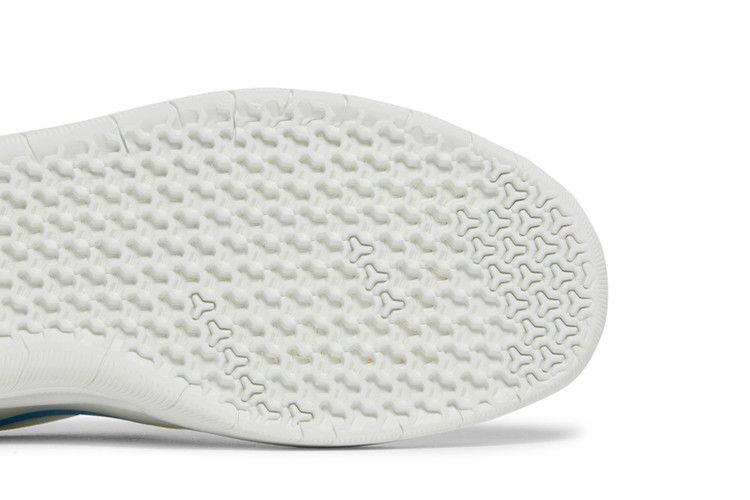 nyjah-free-alternating-swoosh-bv2078-105_04