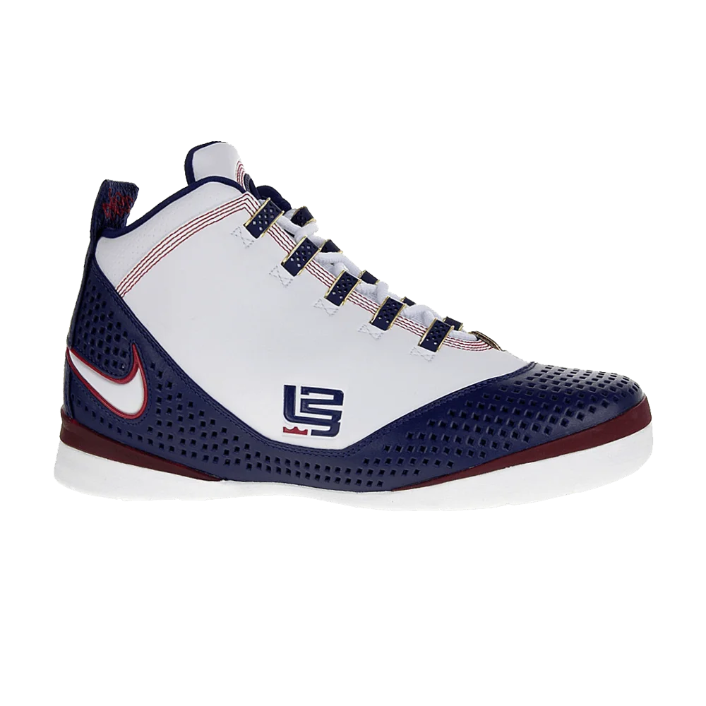 Krossovki-Nike-LeBron-Zoom-Soldier-2