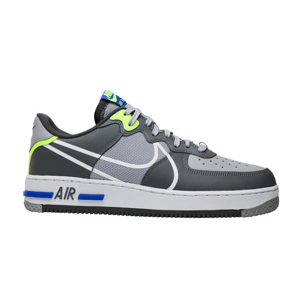 Krossovki-Nike-Air-Force-1-React-Wolf-Grey