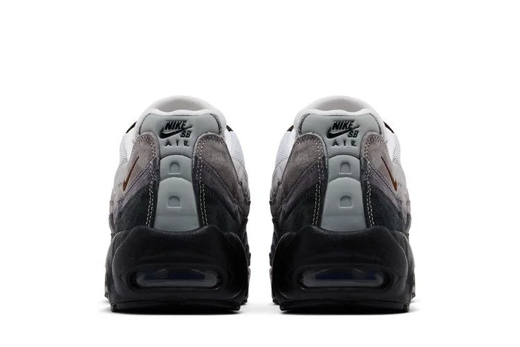 Кроссовки Nike SB x Air Max 95 OG 'Cacao Wow'