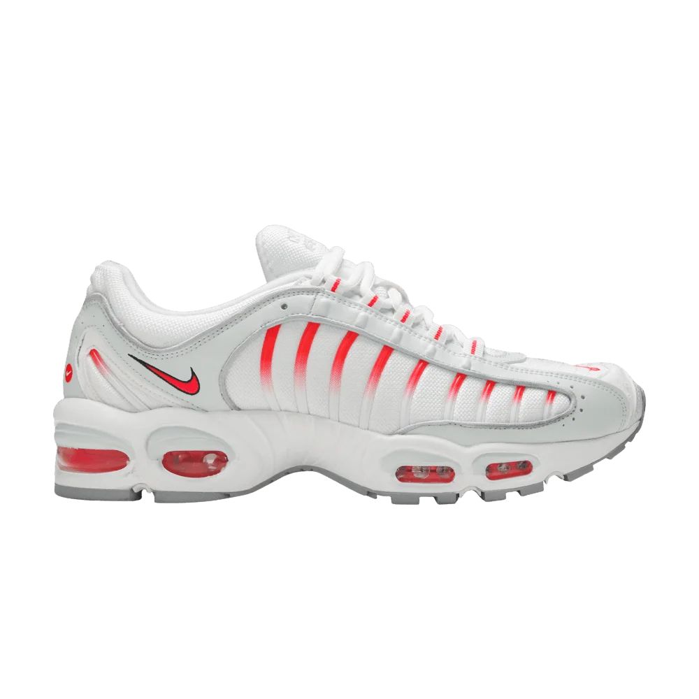 Krossovki-Nike-Air-Max-Tailwind-4-Red-Orbit