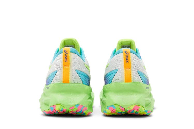 Кроссовки Asics Novablast 2 'White Safety Yellow'