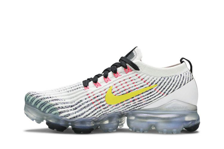 Кроссовки Nike Air VaporMax Flyknit 3 'White Dynamic Yellow'