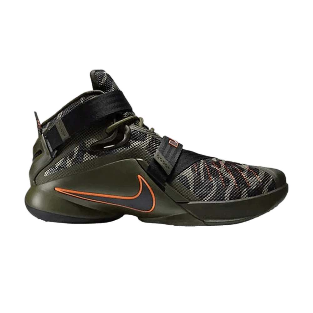 lebron-soldier-9-premium-camo-749490-303
