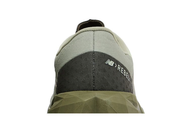Кроссовки New Balance FuelCell Rebel v4 'Olivine Dark Camo'