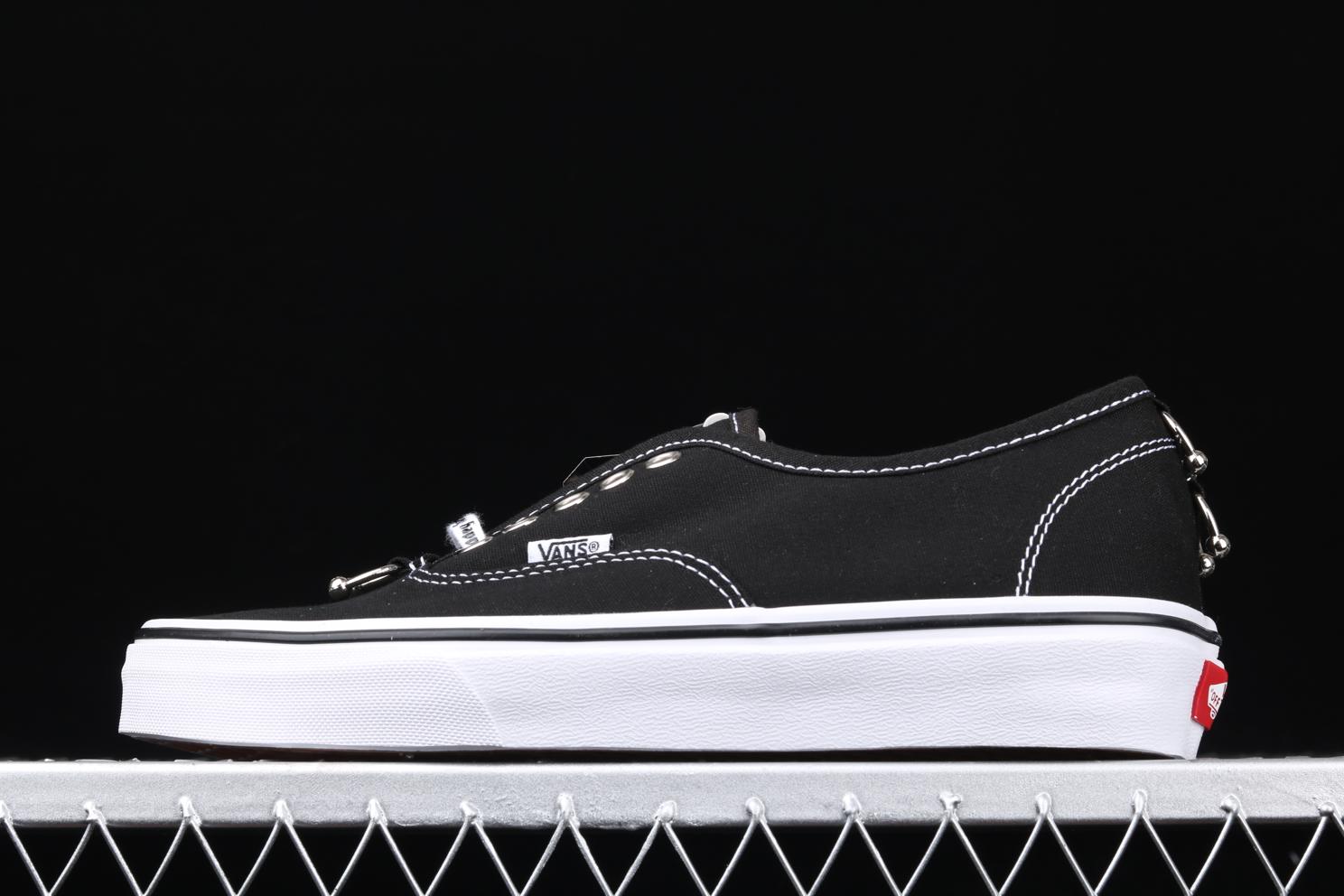Кроссовки Vans Authentic Ashley Williams W