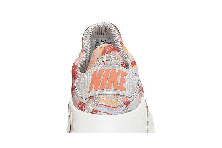 Кроссовки Nike Wmns Free Metcon 4 'Desert Sand Crimson Bliss'
