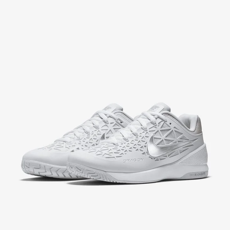 Krossovki-NikeCourt-Zoom-Cage-2-Safari-1
