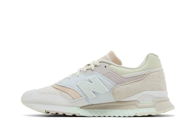 Krossovki-Ronnie-Fieg-x-New-Balance-997.5-Made-in-USA-Easter-Pack-Ice-Blue-Peach-2