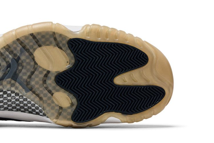 air-jordan-11-retro-low-i-e-obsidian-919712-400_04