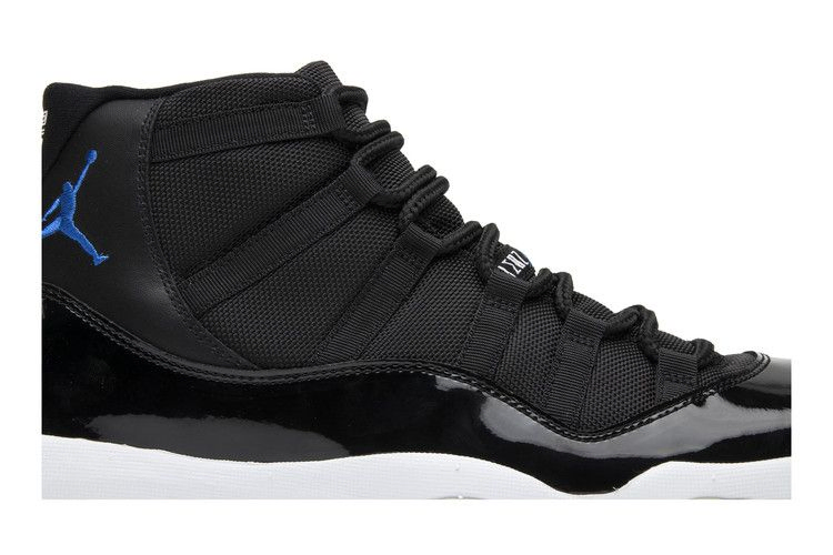 air-jordan-11-retro-space-jam-2009-37803-041_01