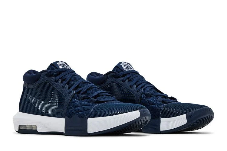 Krossovki-Nike-LeBron-Witness-8-TB-College-Navy-7
