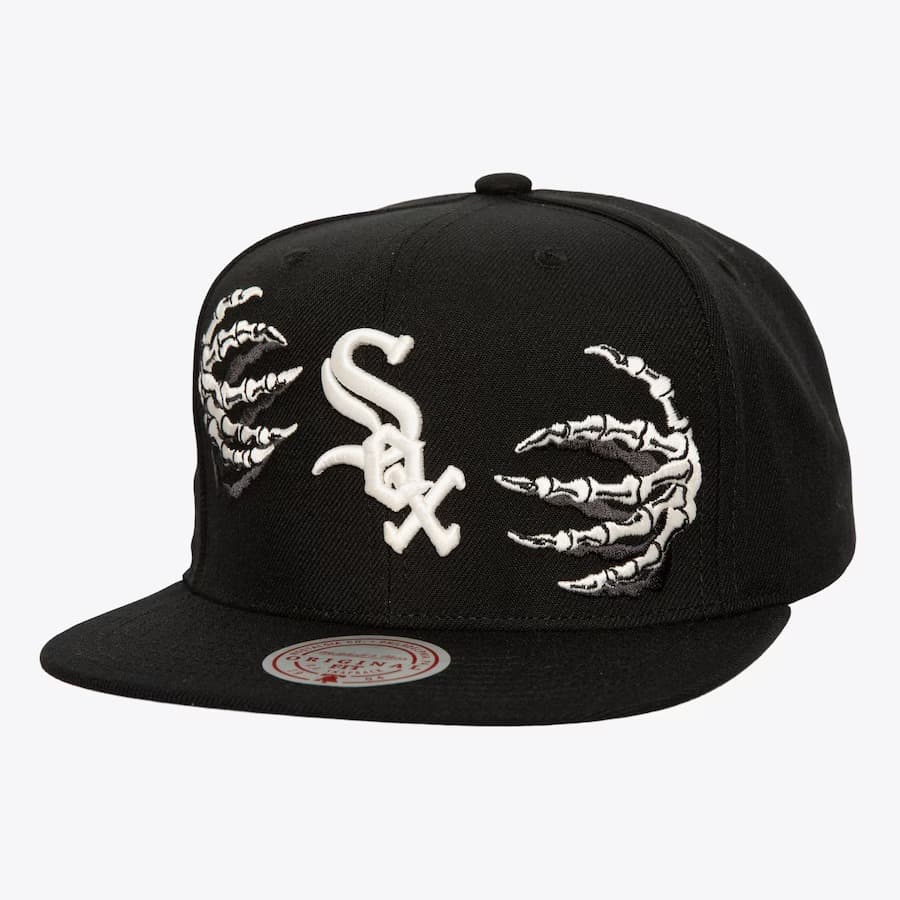 Бейсболка Mitchell & Ness Black Chicago White Sox Snapback Hat
