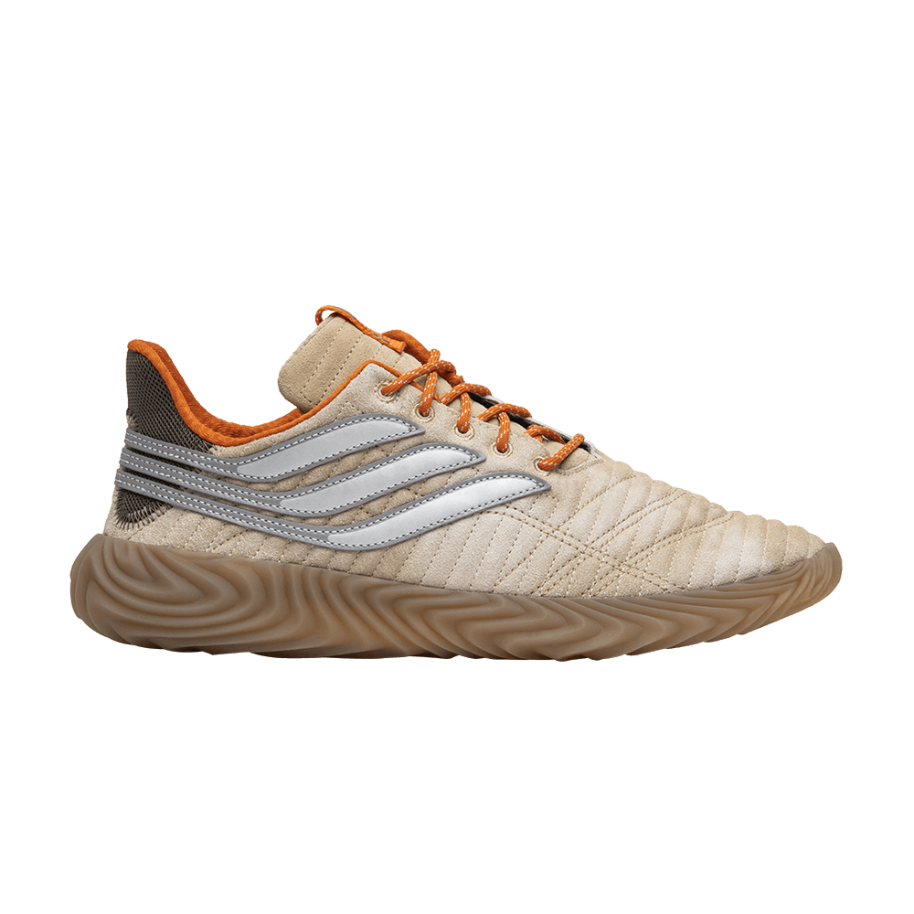 Кроссовки Bodega x adidas Sobakov 'Bone'