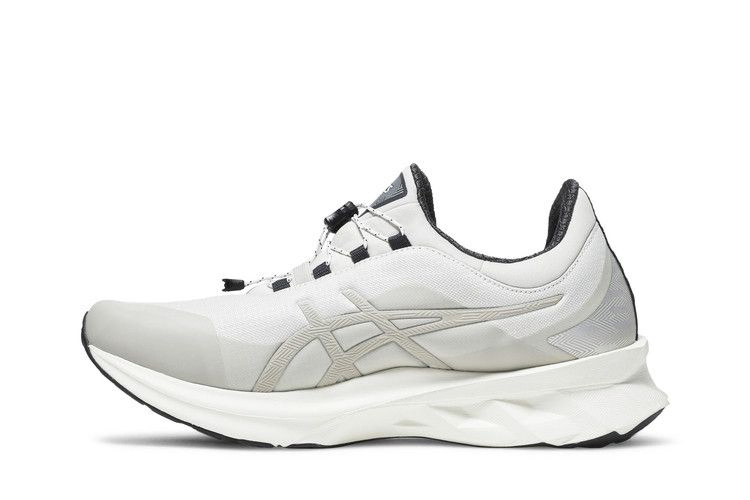 Кроссовки Asics Novablast 'Smoke Grey'