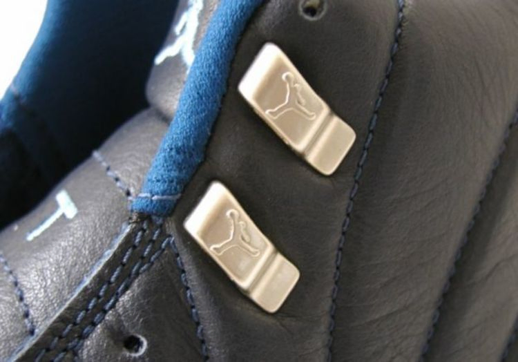air-jordan-12-og-130690-411_09