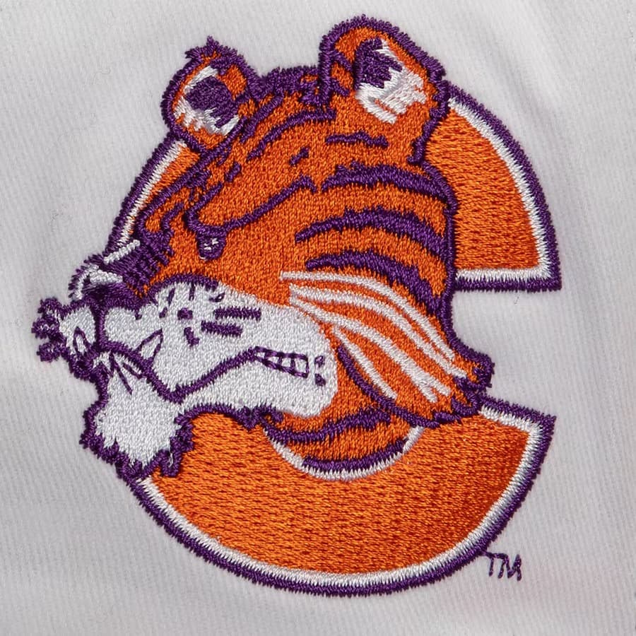 Бейсболка Mitchell & Ness White Clemson Tigers Vault Collection Tail Sweep Pro Snapback Hat