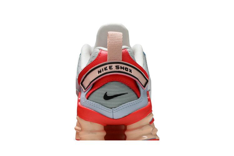 Кроссовки Nike Wmns Shox TL Nova 'White Laser Crimson'