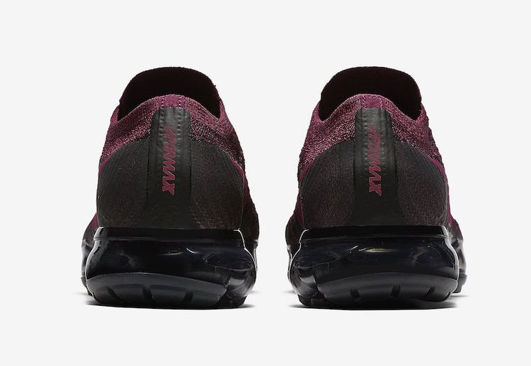 wmns-air-vapormax-berry-purple-849557-605_03