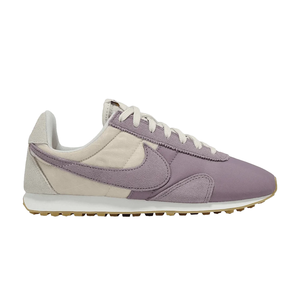 Krossovki-Nike-Wmns-Pre-Montreal-Racer-Vintage-Light-Orewood-Brown-Taupe-Grey