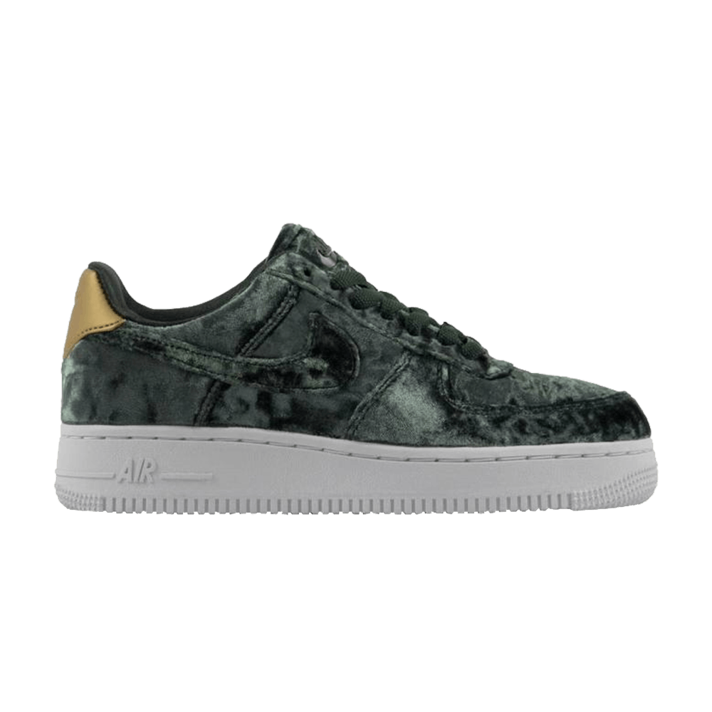 wmns-air-force-1-07-premium-green-velvet-896185-300