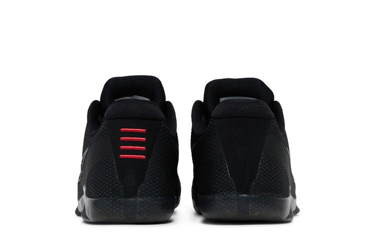 kobe-11-dark-knight-836183-001_05