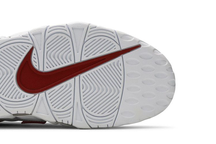 air-more-uptempo-white-varsity-red-2021-921948-102-21_04