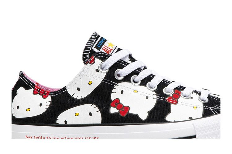 hello-kitty-x-chuck-taylor-all-star-canvas-low-top-162947c_01