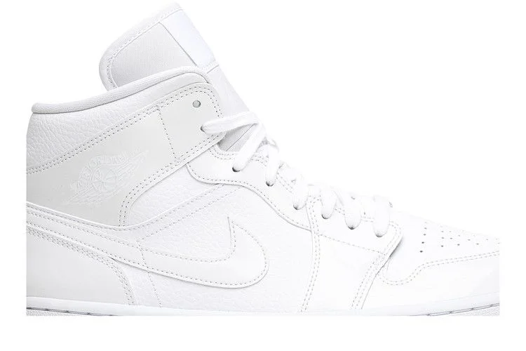 Кроссовки Wmns Air Jordan 1 Mid 'Triple White Patent'