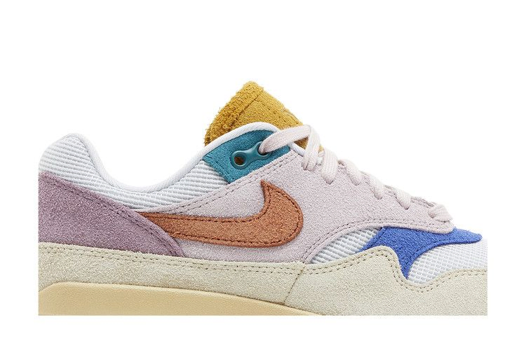 Кроссовки Nike Wmns Air Max 1 'Tan Lines'