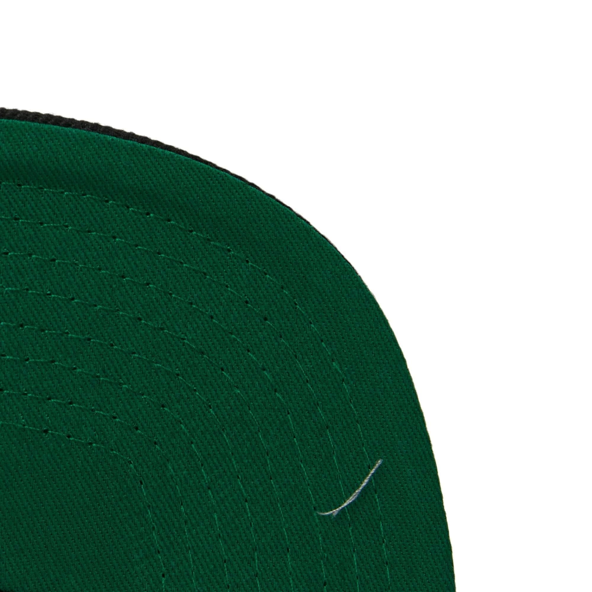 Mitchell-Ness-Dual-Whammy-Snapback-Cleveland-Cavaliers-Hat-2
