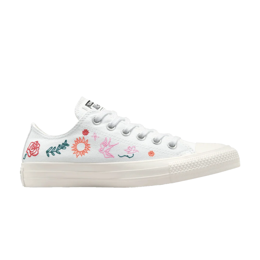 Krossovki-Converse-Wmns-Chuck-Taylor-All-Star-Low-Summer-Embroidery