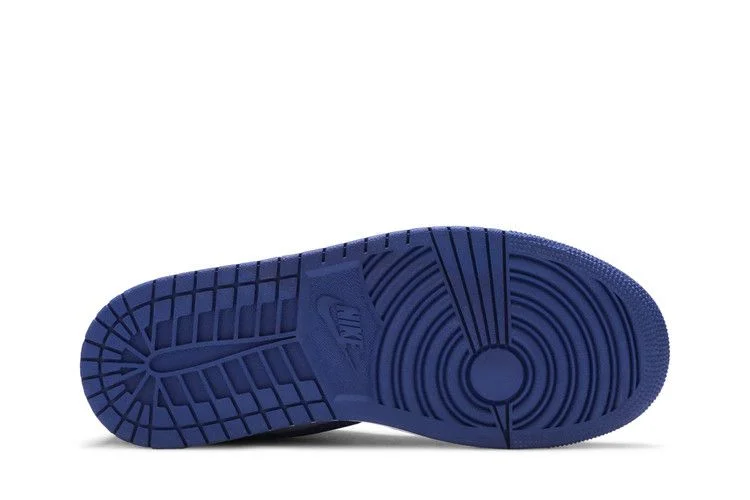 Кроссовки Wmns Air Jordan 1 Mid SE 'Iron Purple Deep Royal'