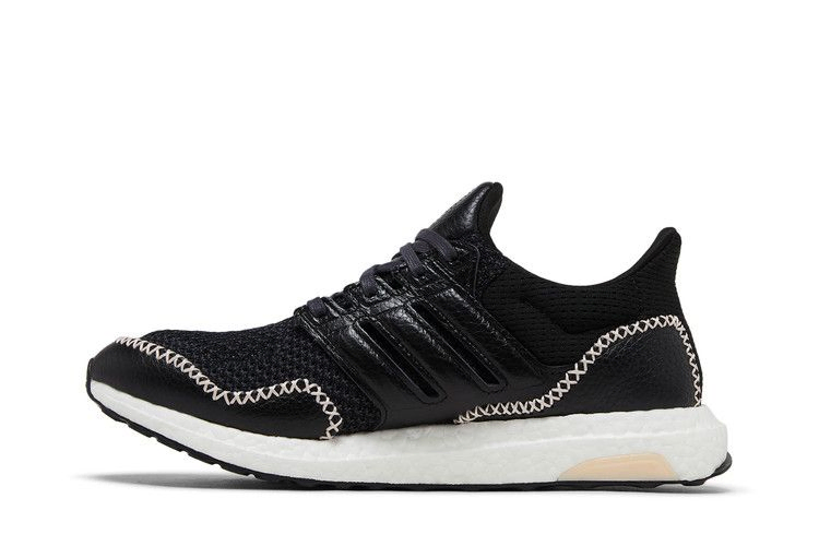 Кроссовки adidas UltraBoost 1.0 'Black Wonder Quartz'