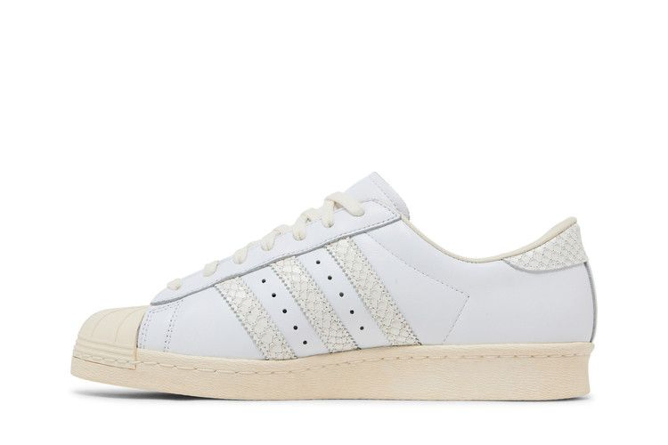 Кроссовки Undefeated x adidas Superstar 80