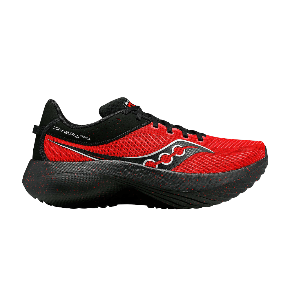 Кроссовки Black Men Run x Saucony Kinvara Pro 'Red Black'