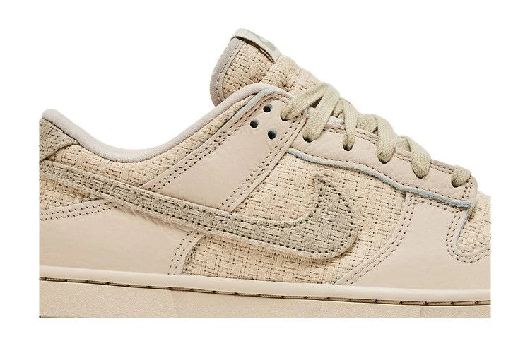 Кроссовки Nike Wmns Dunk Low 'Woven Sanddrift'