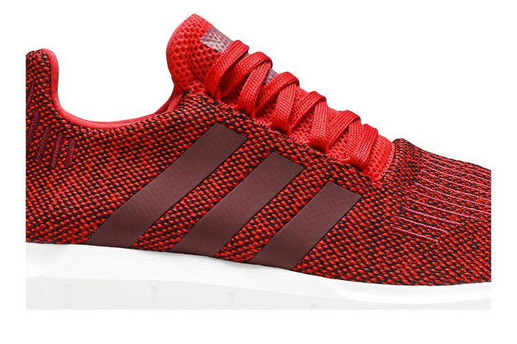 swift-run-red-cg4117_01